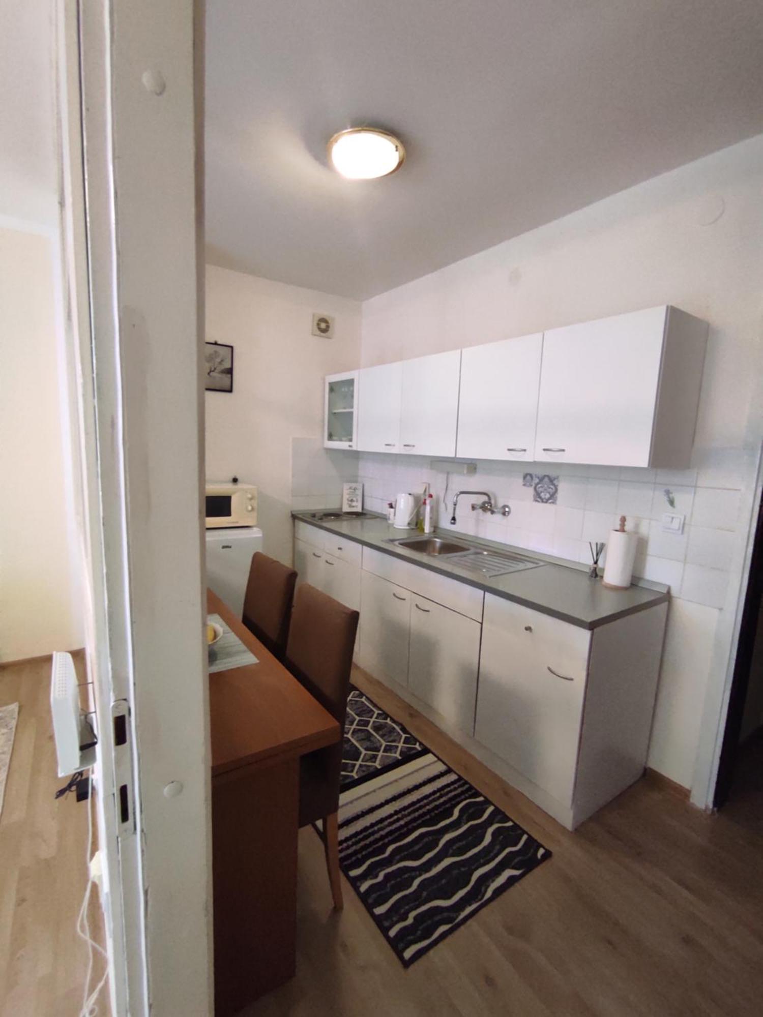 Ema Apartmani Vinkovci Exterior foto